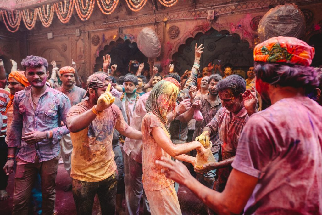 Holi Festival conheça a tradicional festa indiana